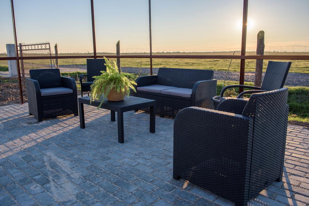Centru de Recreere Kentaur Hotel Dorolţ Exterior foto
